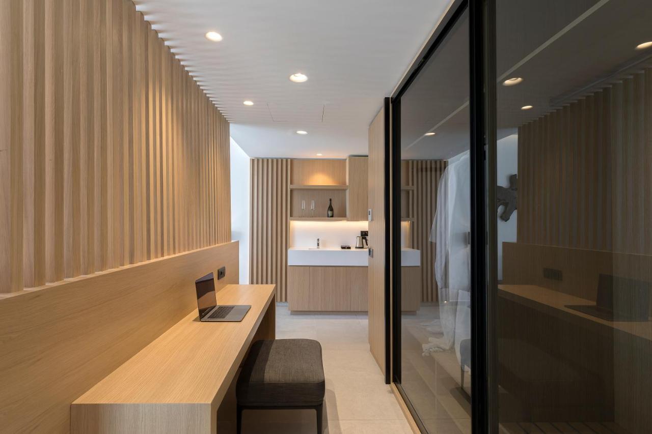 D' Andrea Lagoon All Suites - Adults Only มาร์มารี ภายนอก รูปภาพ A typical apartment at The Park